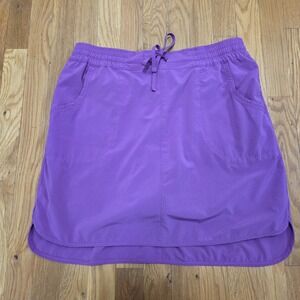 Duluth Trading Company Women's Ultralite Performance Skort Activewear Purple M